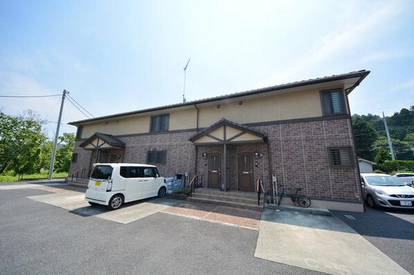 ツインオークスコート South・Centerの物件外観写真